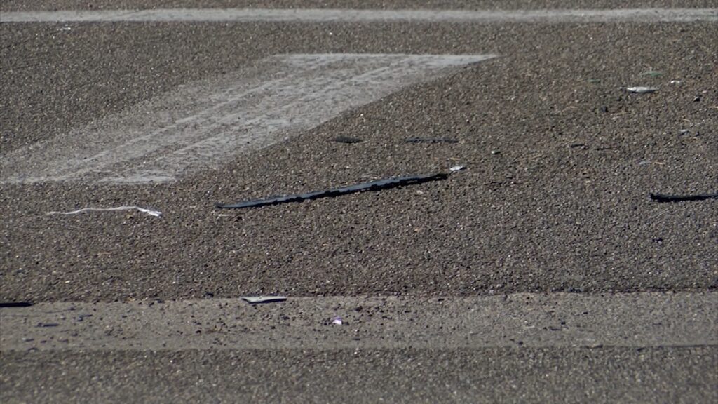 Conductora de 21 Años Impacta a Oficial de UISD en Motocicleta