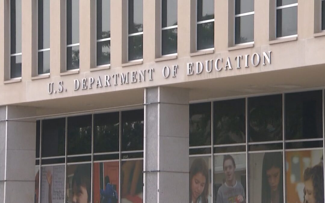 Revolución Educativa: 5 Programas Clave en Riesgo Ante la Reforma Presupuestaria Federal