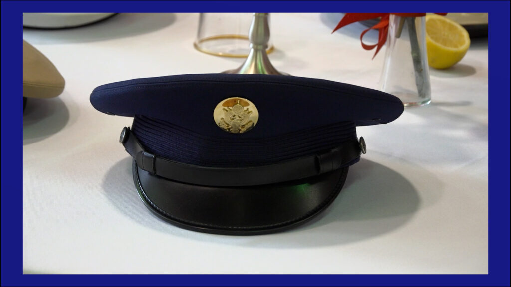 6 Jóvenes son honrados en una emotiva ceremonia