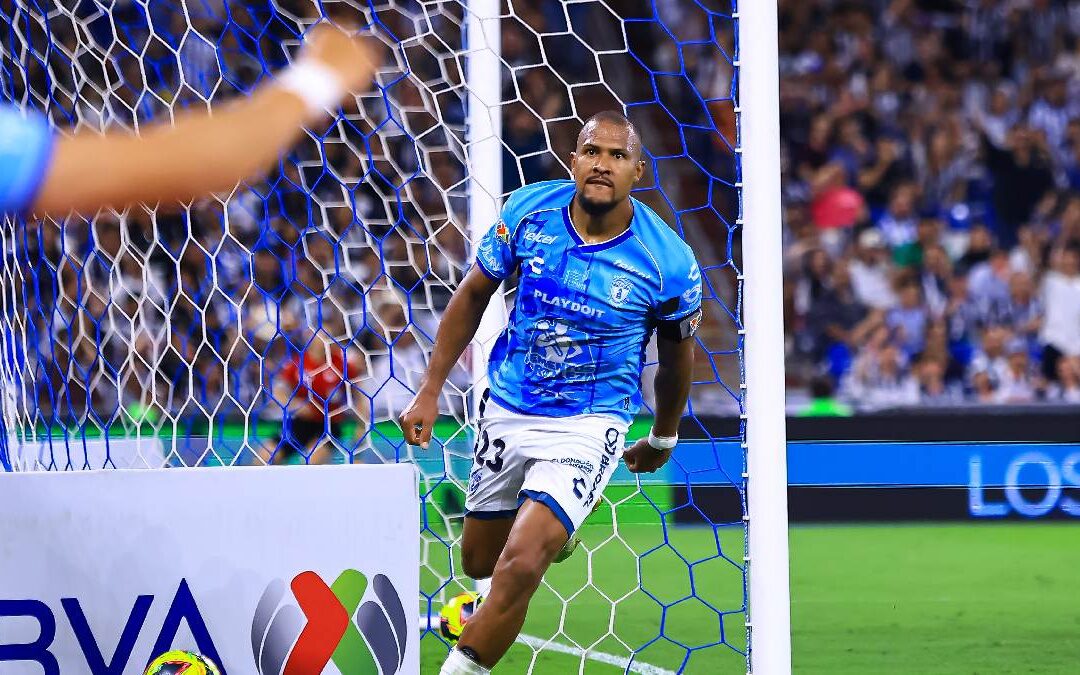 Pachuca da la bienvenida a Salomón Rondón: ¡El regreso del Rey al fútbol mexicano!