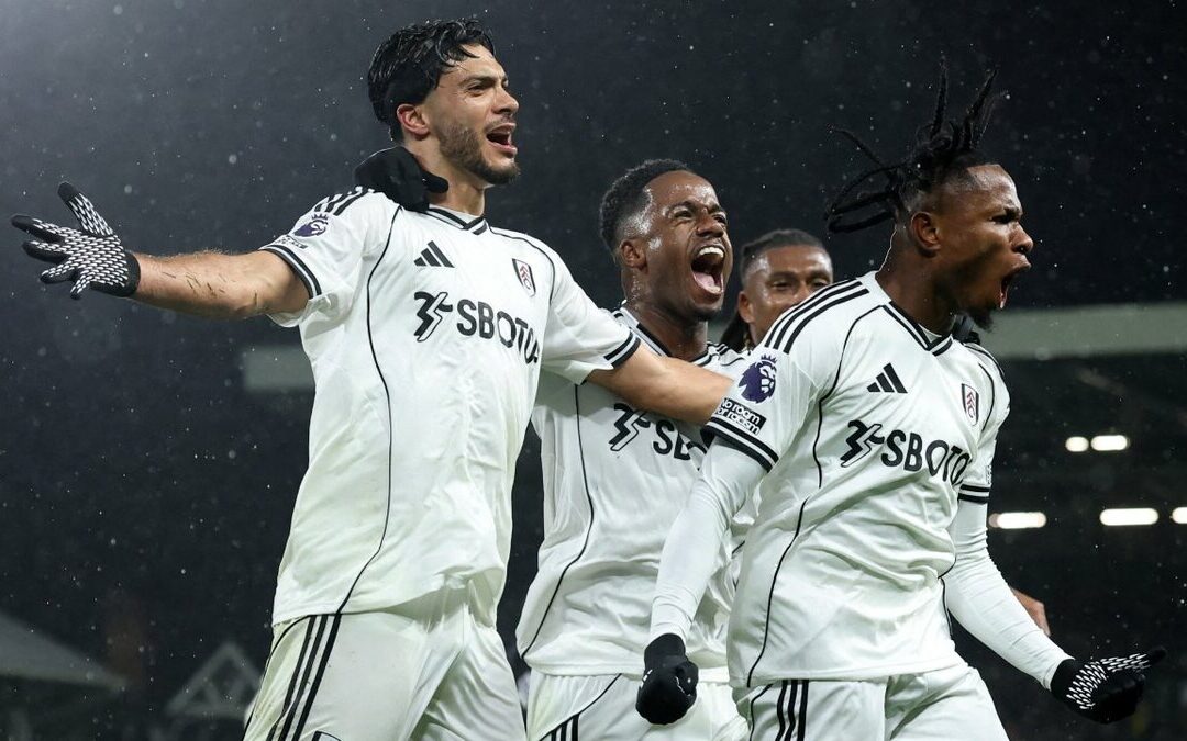 Fulham Busca Rivalidad en la Delantera: Raúl Jiménez en la Mira de Nuevos Fichajes