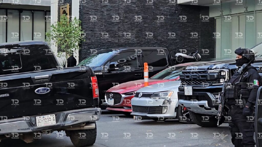 Despliegue de autoridades en el funeral de Alberto Prieto y su hija asesinados en Zapopan