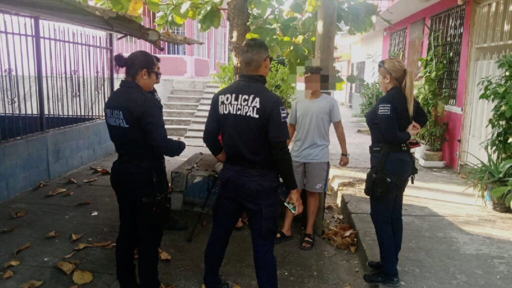 Rescate Exitoso: Policía Municipal Localiza a Mujer de 68 Años y su Nieto Víctimas de Secuestro Virtual en Michoacán