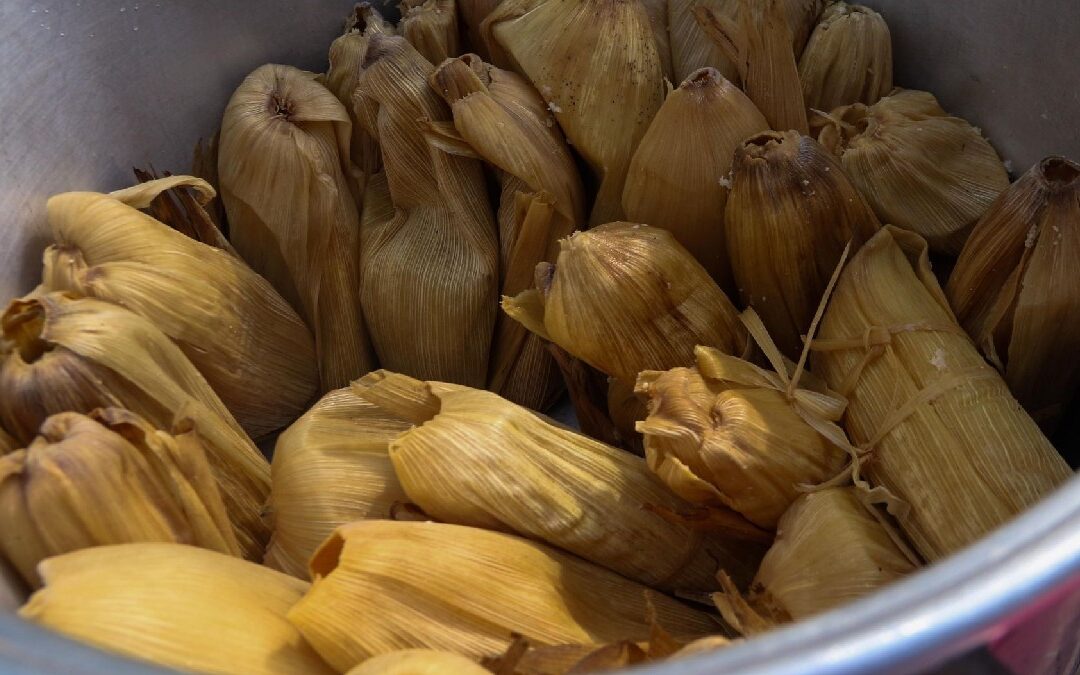 Familia de Saltillo Lucha con la Alta Demanda en Venta de Tamales
