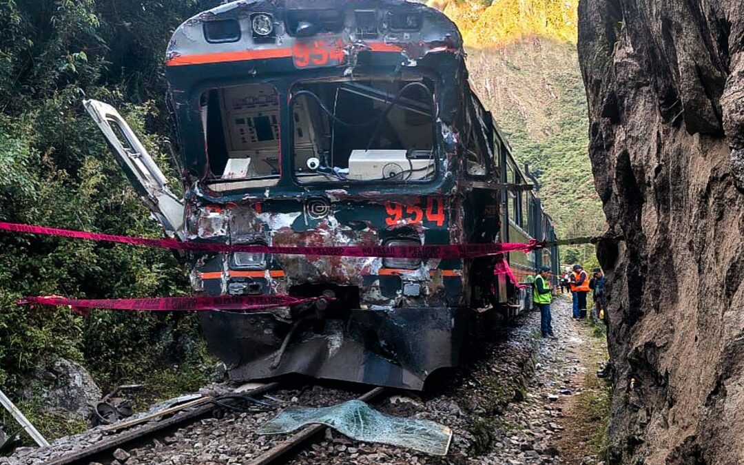 Trenes a Machu Picchu reanudan operaciones tras accidente mortal