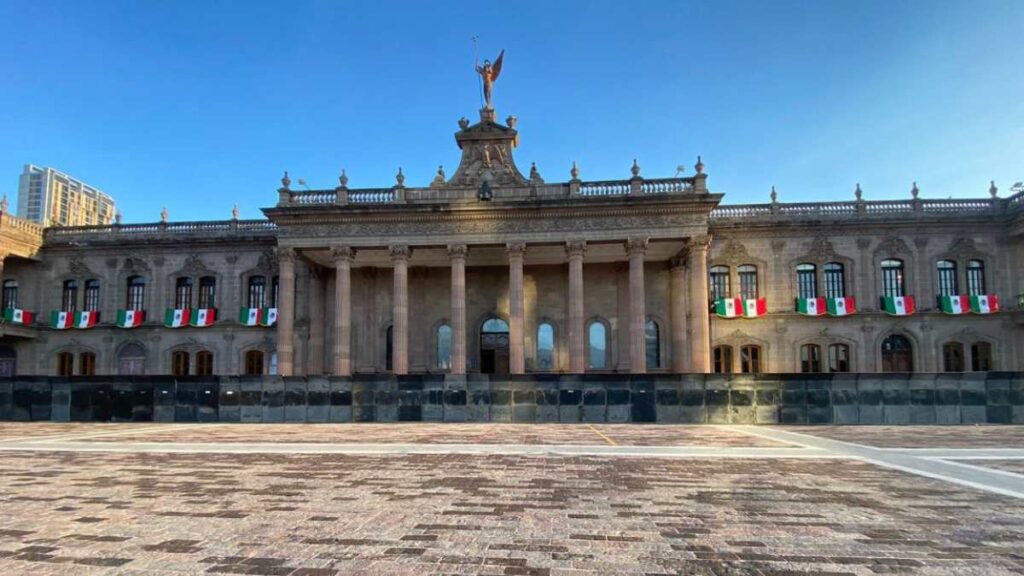 Gobierno de Nuevo León Anuncia Reconducción Presupuestal y Busca Acuerdo con el Congreso