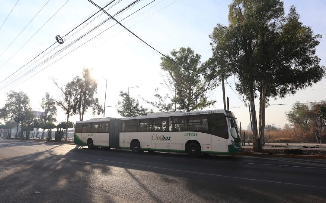 Retrasos de hasta 30 minutos en el transporte público de León el 1 de enero de 2026