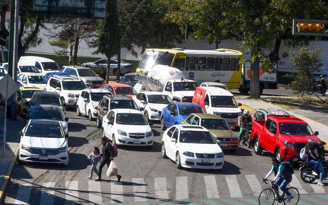 Hoy No Circula: Autos que Descansan en CdMx y Edomex el 2 de enero de 2026