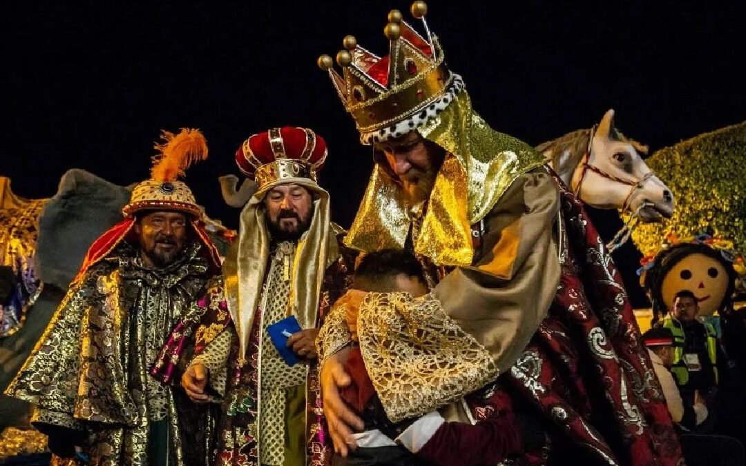 Descubre la Cabalgata de Reyes Magos en Querétaro: Fecha y Tradiciones