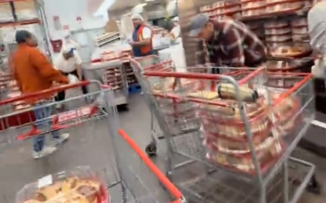 Compradores de Roscas Desatan la Locura en Costco Guadalajara