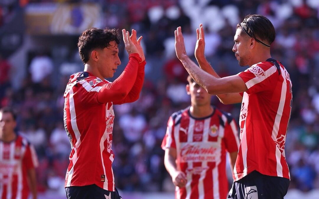 Chivas se alzan con la medalla de bronce en la Copa Pacífica tras una intensa pretemporada