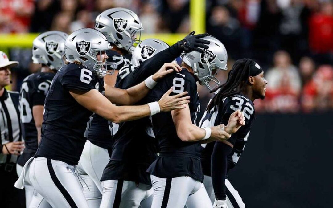 Raiders Logran un Triunfo Dramático sobre los Chiefs en la NFL 2025-26