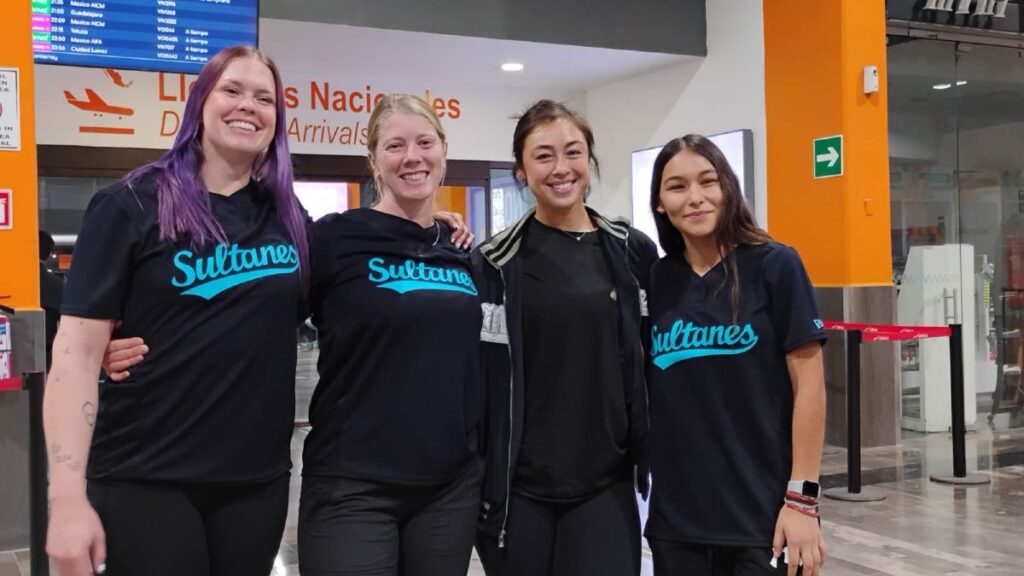 Sultanes Femenil da la bienvenida a sus nuevas jugadoras y manager en Laredo