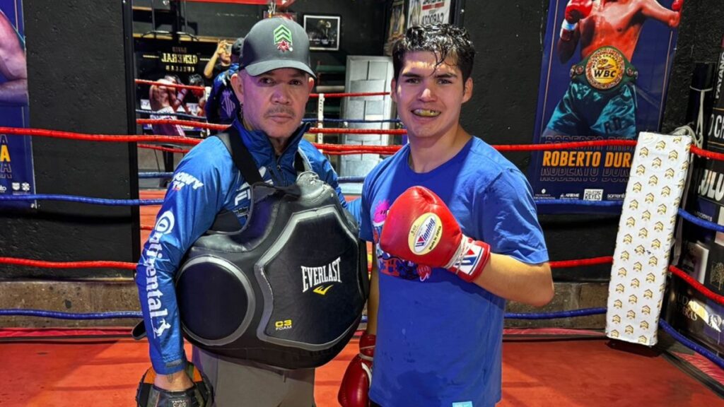 David Cuéllar Regresa a Laredo para Entrenar con Su Padre