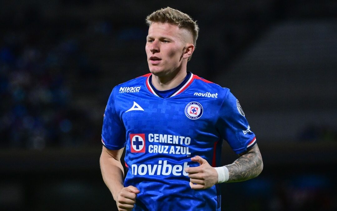 Mateusz Bogusz Regresa a Cruz Azul Tras Su Breve Ausencia