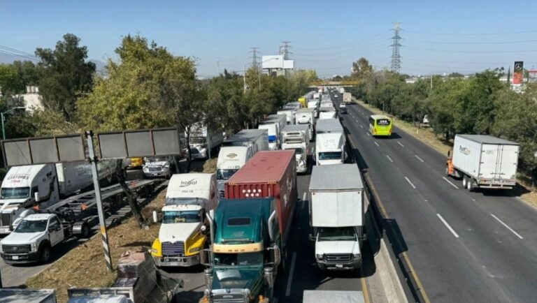 Autopista México-Querétaro: Últimas Noticias y Cierres Viales EN VIVO Hoy 5 de Enero