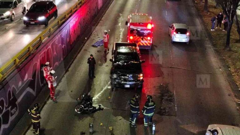 Trágico choque en Circuito Interior: Motociclista pierde la vida tras colisión con camioneta en CdMx