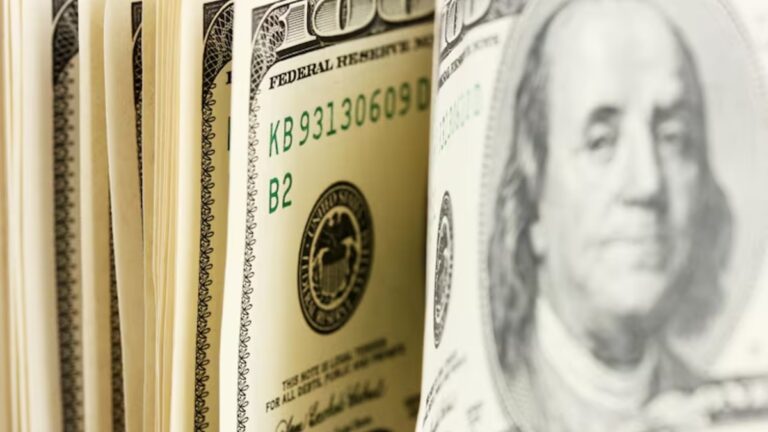 Dólar Hoy en Laredo: Tipo de Cambio Actual y el Peso Mexicano