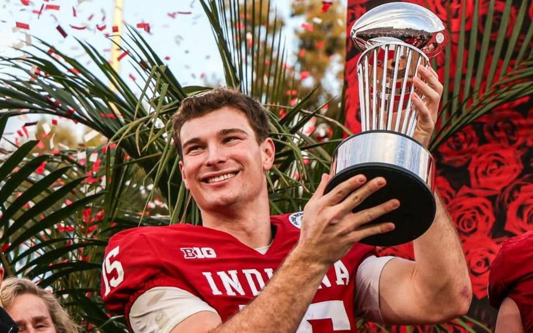 Fernando Mendoza: El QB que podría unirse a Las Vegas Raiders en el Draft NFL 2023