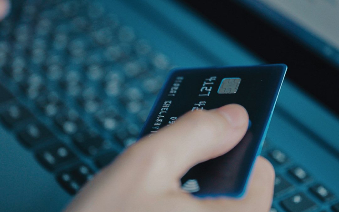 Donald Trump Anuncia Tope del 10% en Tarjetas de Crédito: Las Implicaciones para los Consumidores