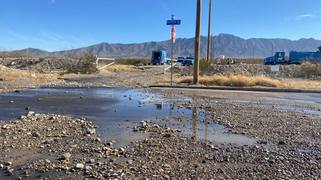 Ruptura de Tubería en Canutillo: Clases Canceladas en la Escuela Primaria Deanna Davenport