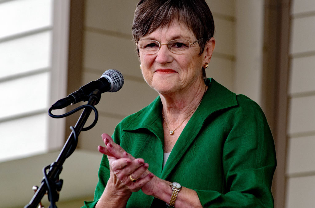 Laura Kelly y su Legado: $30 Mil Millones en Inversión y 80,000 Empleos para Kansas