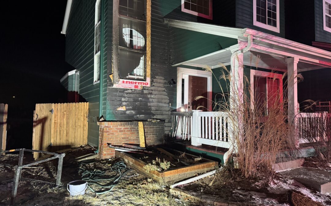 Incendio Estructural en Erie: Sistema de Calentamiento del Árbol de Aguacate Provoca Emergencia