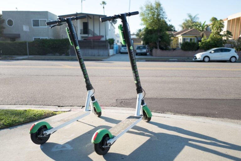 Muertes por e-scooters en Denver alcanzan un récord alarmante en 2025