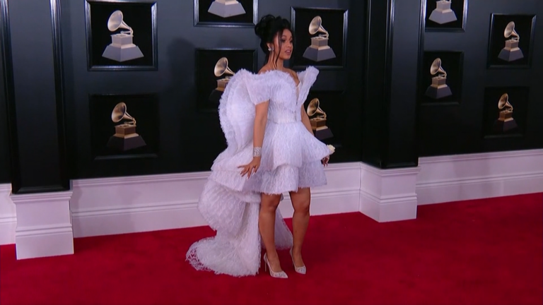 Cardi B Deslumbra en el Valle de Coachella con su ‘Little Miss Drama Tour’