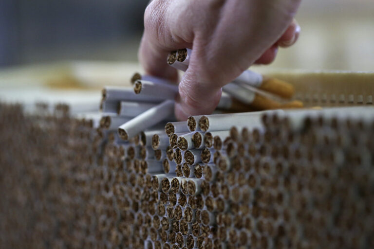 Aurora Avanza en Proyecto de Ordenanza para Regular Tabaco y Vapeo