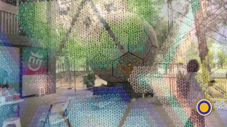 Balón Monumental: Obra Monumental: Artesanos Mexicanos Crean Balón De Chakira Para Fiesta Futbolera